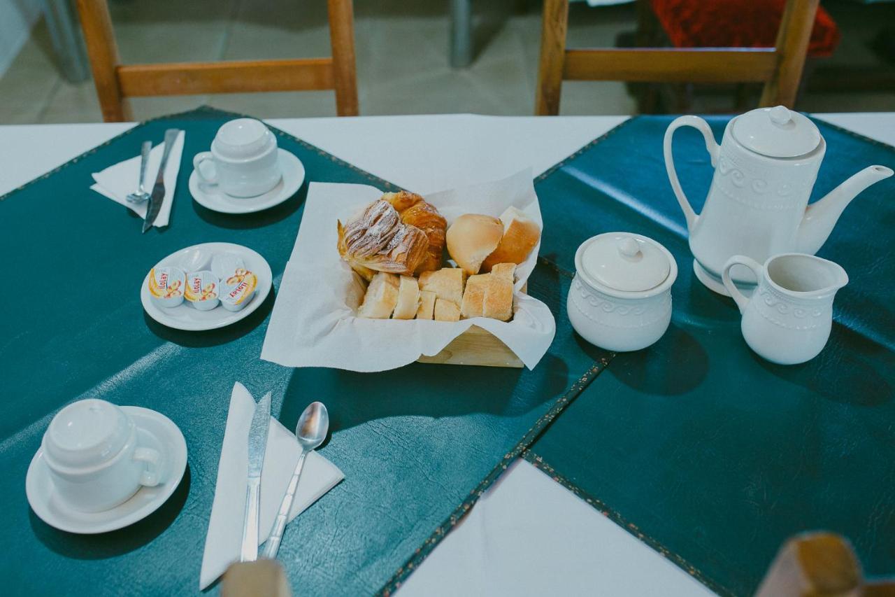 Hotel Tierra Colorada ปูแอร์โตอีกวาซู ภายนอก รูปภาพ