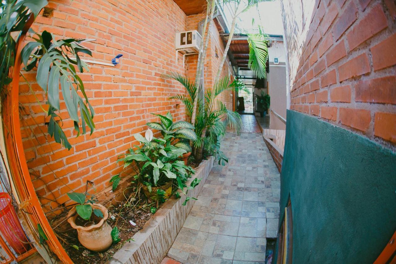 Hotel Tierra Colorada ปูแอร์โตอีกวาซู ภายนอก รูปภาพ